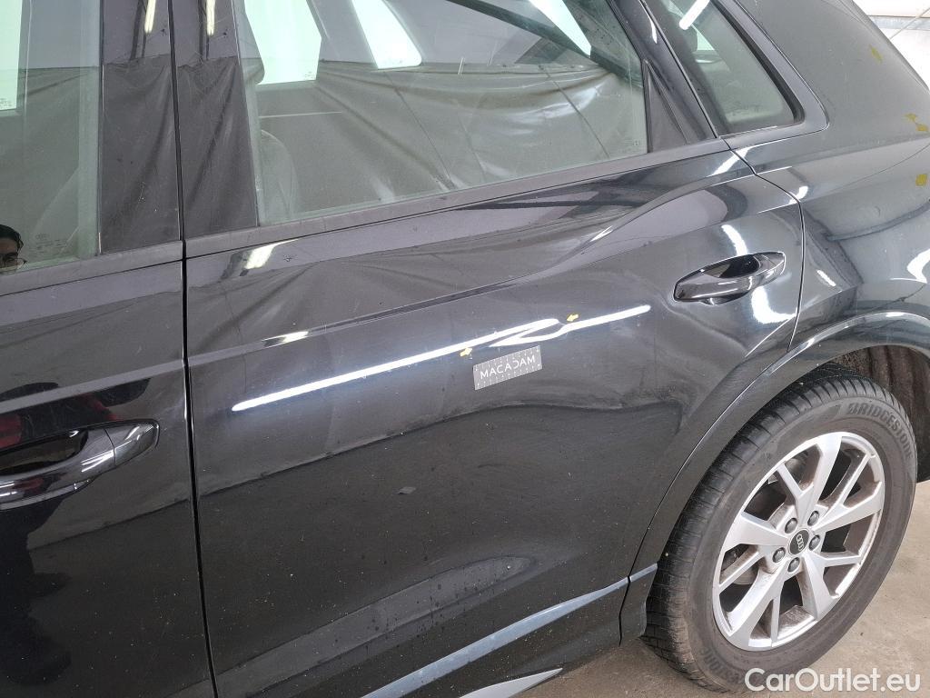  Audi  Q3 AUDI  / 2018 / 5P / SUV 35 TFSI 150 MHEV S TRONIC S LINE #11