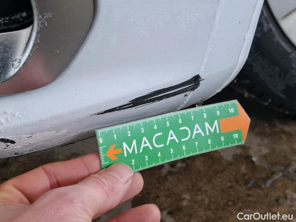  Audi  A4 AUDI  / 2019 / 4P / Berline 35 TFSI 150 S tronic S Line #11