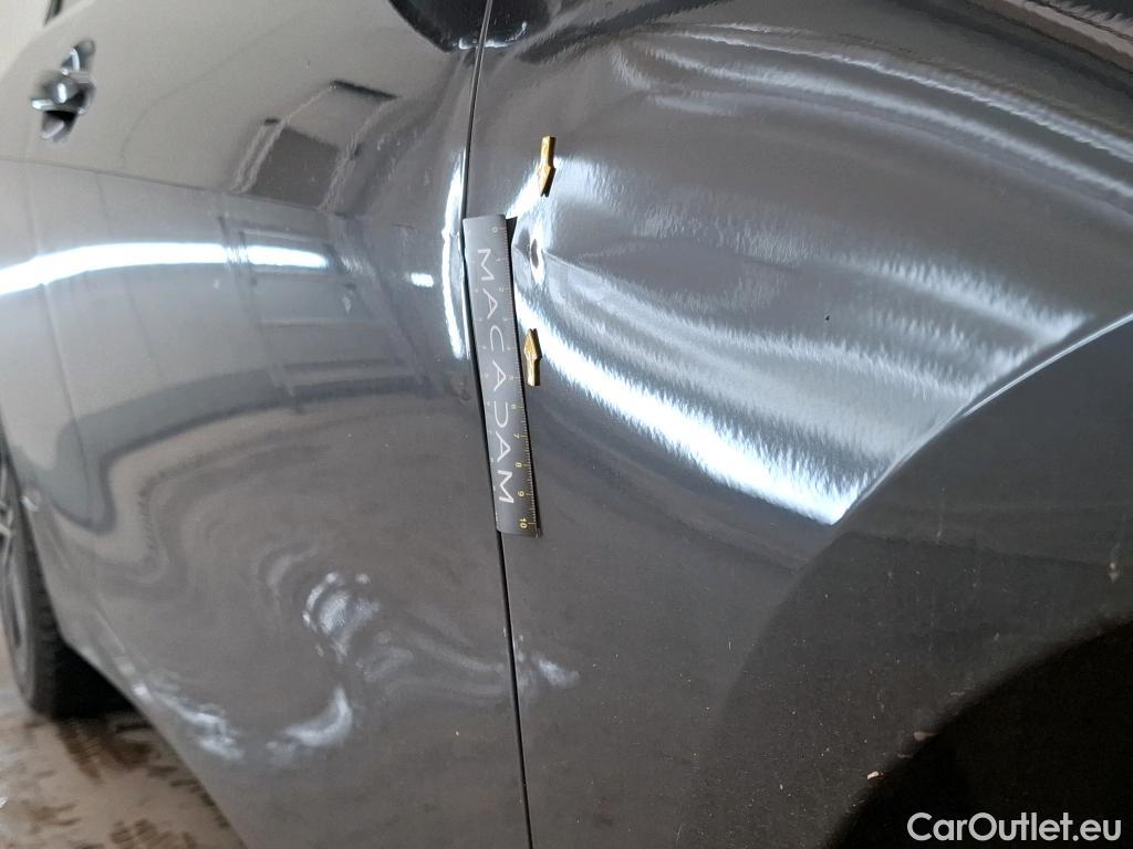  Bmw  Serie 1 BMW Série 1 / 2019 / 5P / Berline 1.5 116D DKG7 Business Design #2