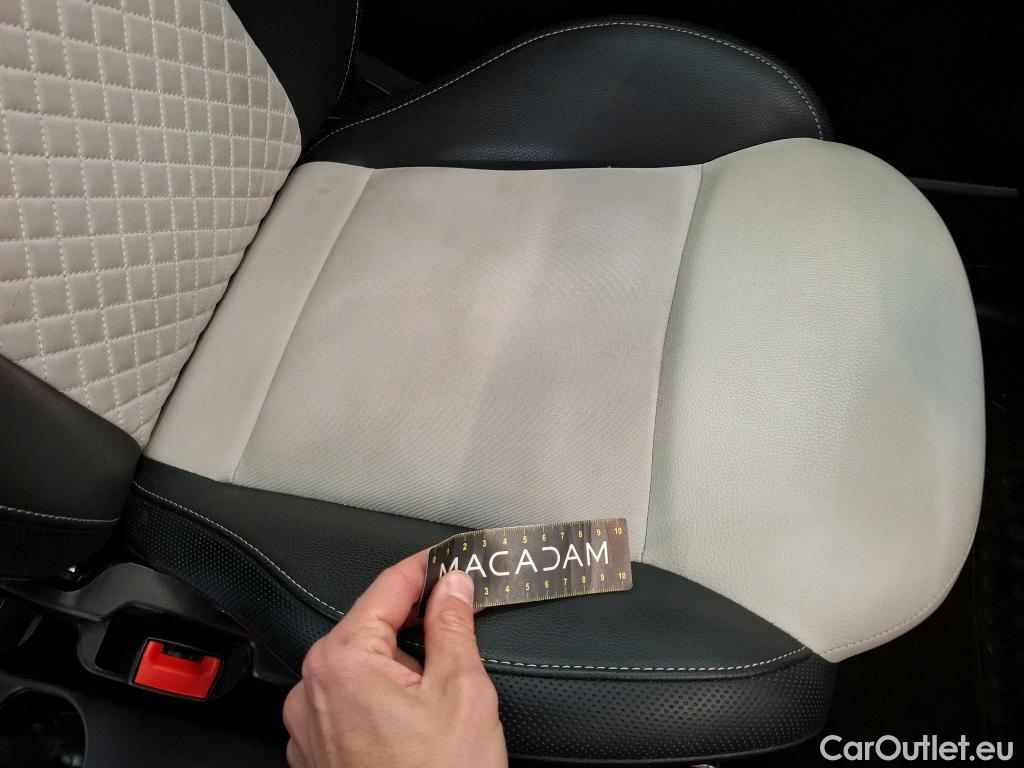  Fiat  500 FIAT  / 2015 / 3P / Berline Hybrid 1.0 BSG 70 ch Dolcevita #8