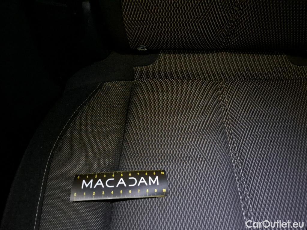  DS  DS7 7 Crossback Business 1.5 BlueHDi 130CV BVA8 E6d #26