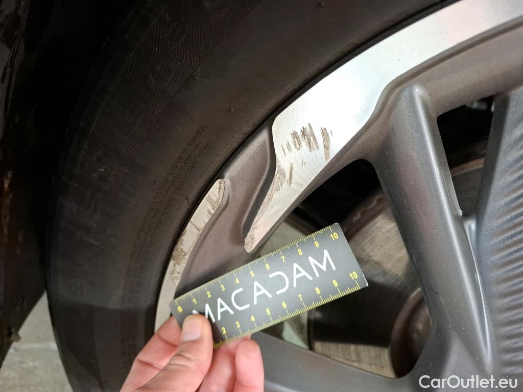  DS  DS7 DS DS 7 Crossback / 2017 / 5P / SUV E-TENSE 4x4 300 RIVOLI #19