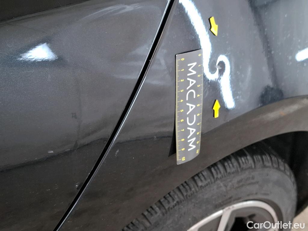  Bmw  Serie 1 BMW Série 1 / 2019 / 5P / Berline 1.5 116D DKG7 Business Design #27