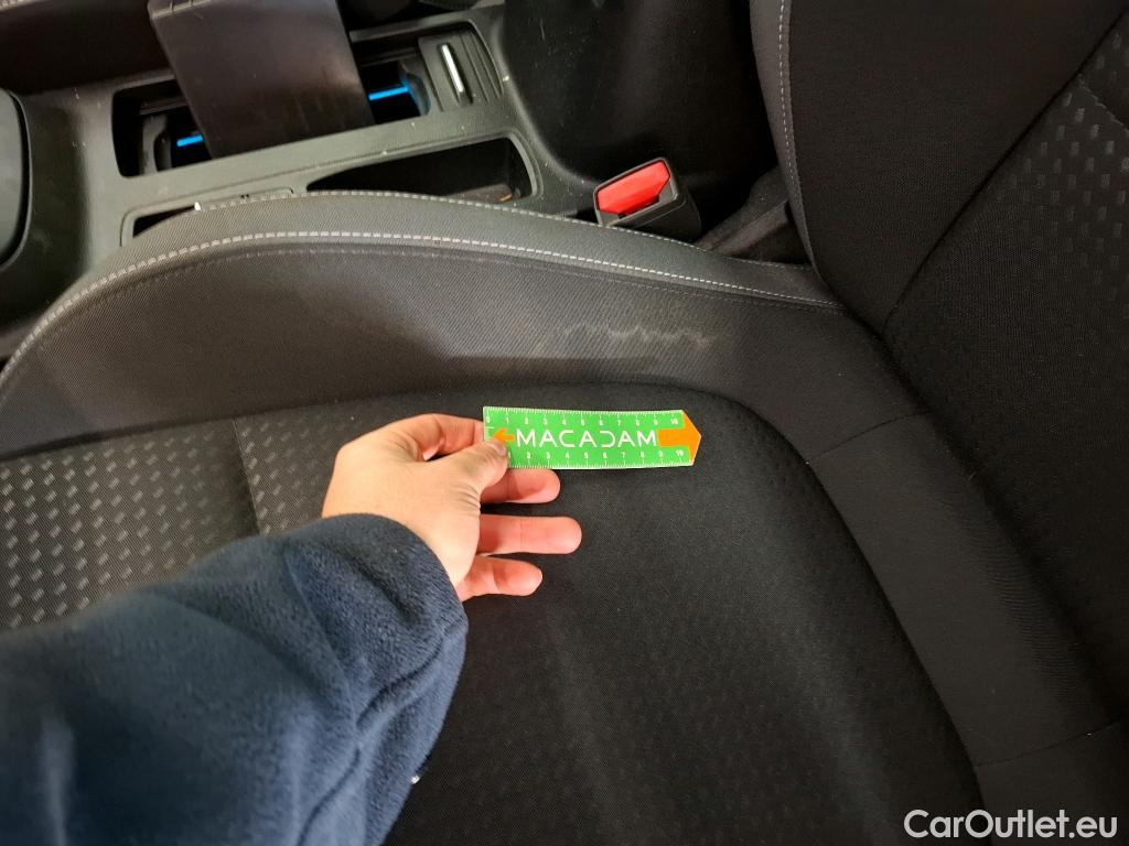  Ford  Focus FORD  / 2018 / 5P / Berline 5P - 1.0 EcoBoost 100 ch S&S Trend Busin #6