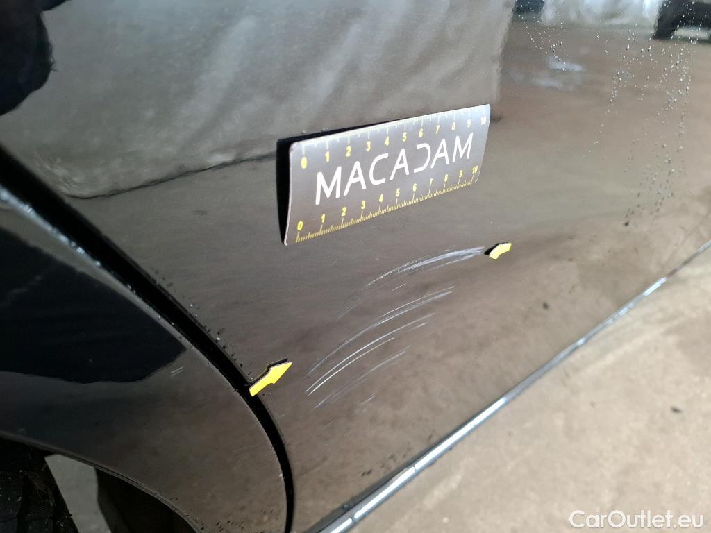  Mercedes  A-Klasse MERCEDES-BENZ Classe A Berline / 2018 / 4P / Berline A 180 d Business Line #24