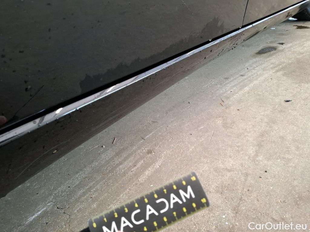  Mercedes  A-Klasse MERCEDES-BENZ Classe A Berline / 2018 / 4P / Berline A 180 d Business Line #29