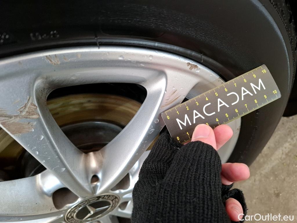  Mercedes  A-Klasse MERCEDES-BENZ Classe A Berline / 2018 / 4P / Berline A 180 d Business Line #51