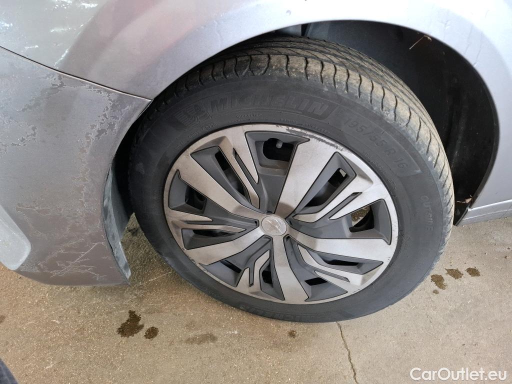  Peugeot  208  Active Business 1.5 HDi 100CV BVM6 E6d #3