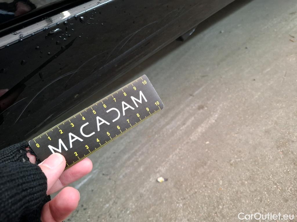  Mercedes  A-Klasse MERCEDES-BENZ Classe A Berline / 2018 / 4P / Berline A 180 d Business Line #30