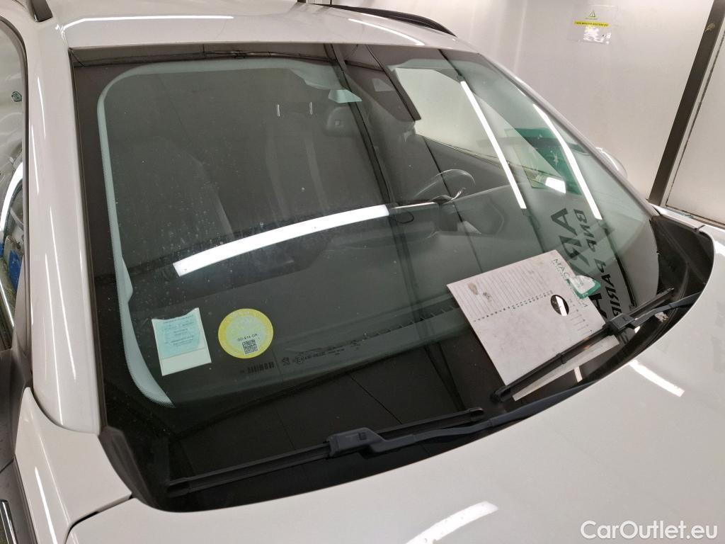  Peugeot  2008  Allure Pack 1.5 HDi 130CV BVA8 E6d #18