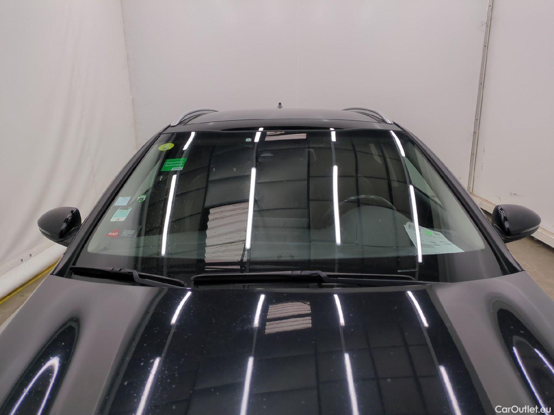  KIA  XCeed KIA  / 2019 / 5P / Crossover 1.6 CRDI 136 ISG LAUNCH EDITION #75