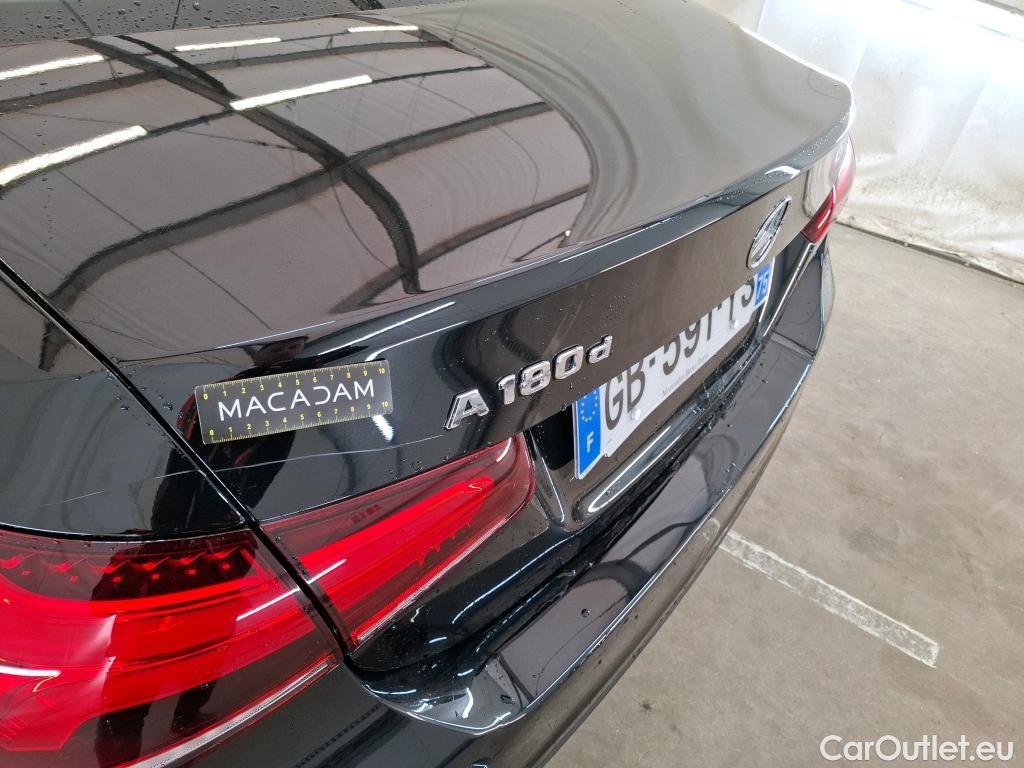  Mercedes  A-Klasse MERCEDES-BENZ Classe A Berline / 2018 / 4P / Berline A 180 d Business Line #25