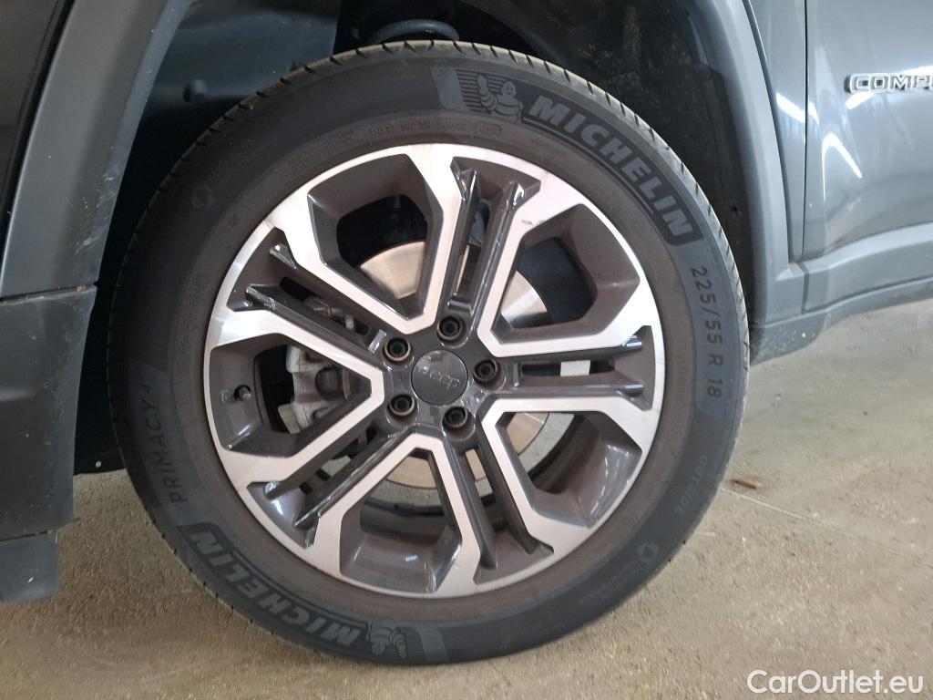  Jeep  Compass JEEP  / 2021 / 5P / SUV 1.5 MHEV TURBO T4 130 LIMITED CD JE 65 #22