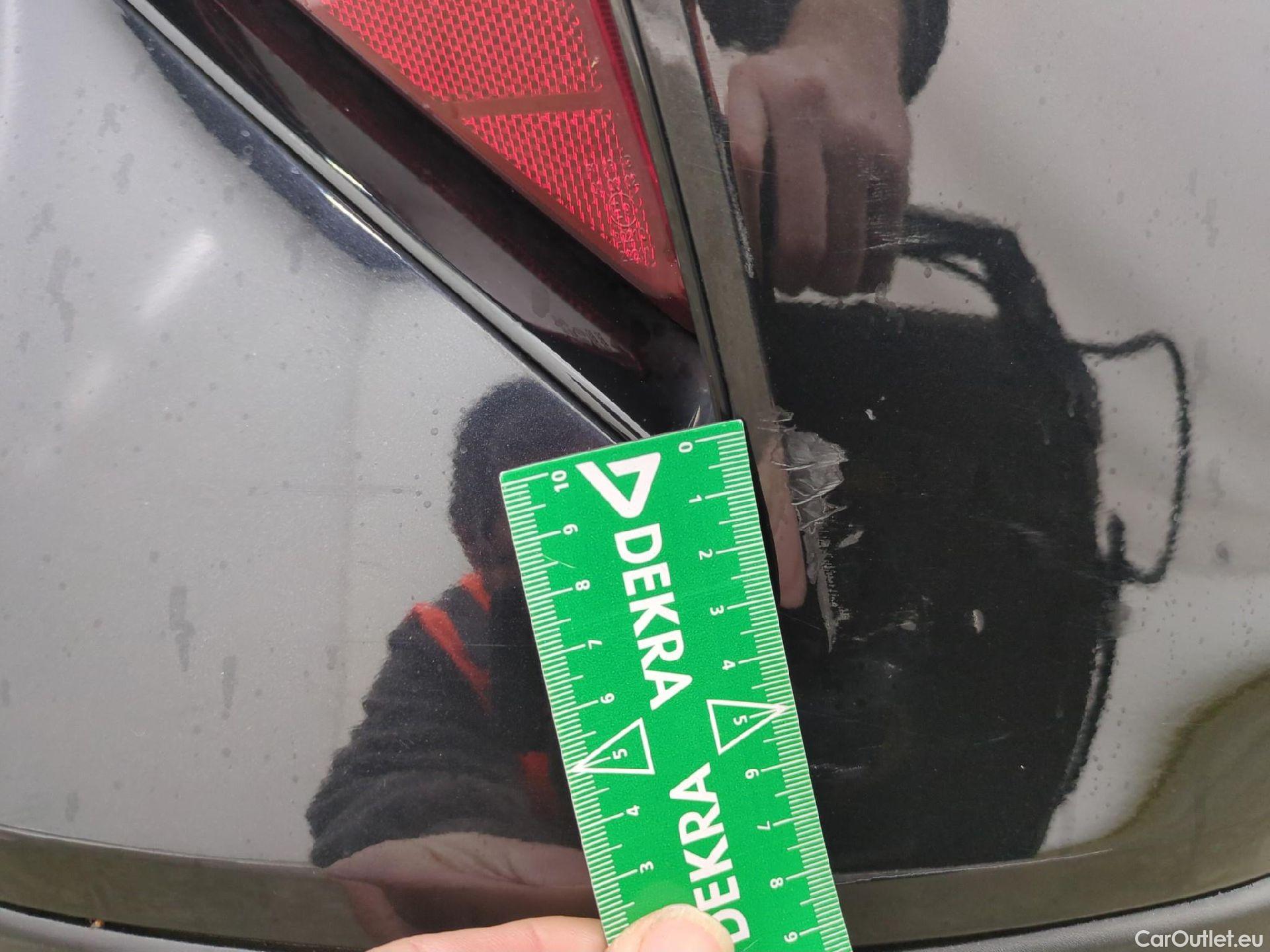  KIA  XCeed KIA  / 2019 / 5P / Crossover 1.6 CRDI 136 ISG LAUNCH EDITION #61