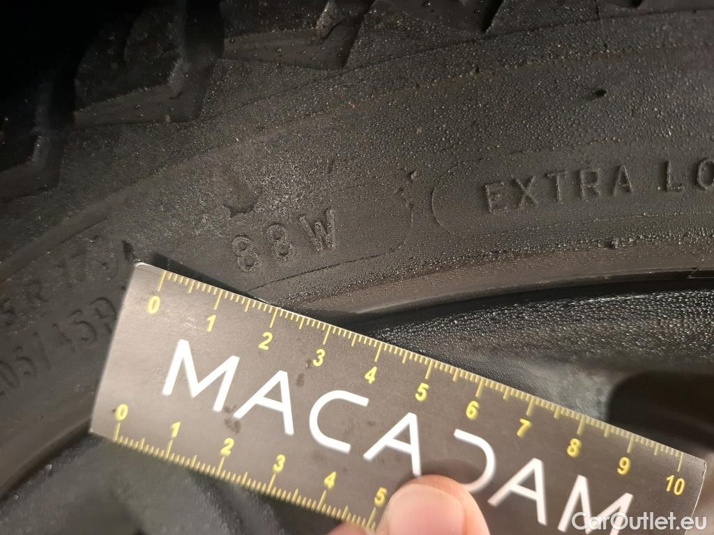  Mini  Cooper MINI Mini 5p Berline  Finition JCW 136 ch BVA7 #19