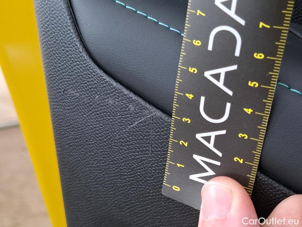  Peugeot  208  Allure Pack 1.2 PureTech 100CV BVA8 E6d #21