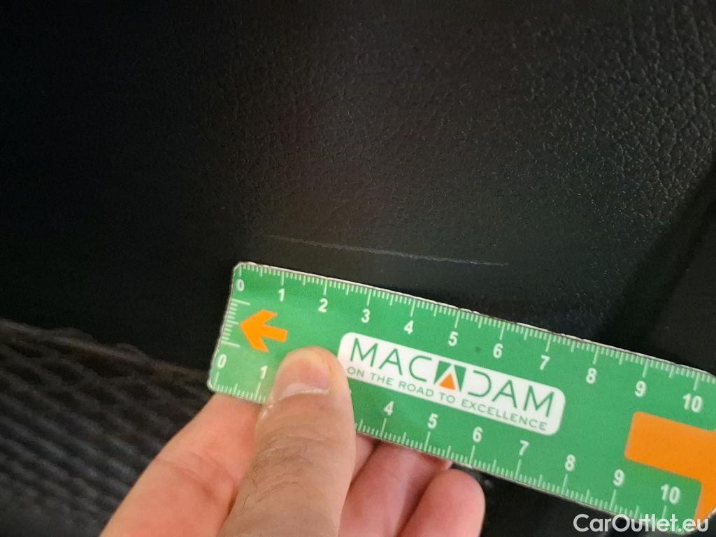  Mercedes  GLA MERCEDES-BENZ  / 2020 / 5P / SUV 1.3  250 e BUSINESS LINE DCT #2