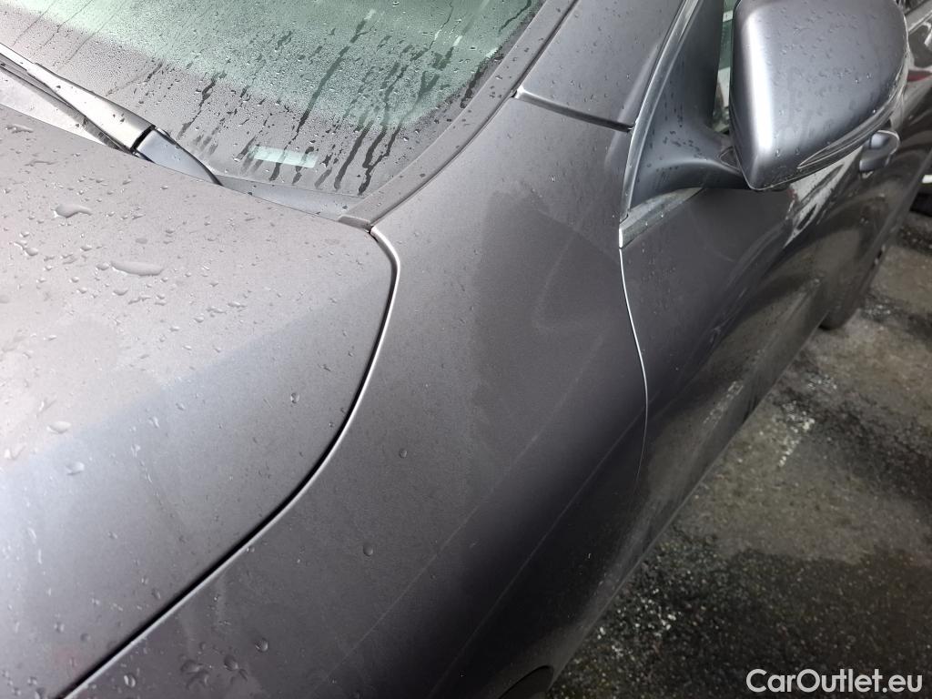  Mercedes  GLA MERCEDES-BENZ  / 2020 / 5P / SUV 1.3  200 BUSINESS LINE DCT #47