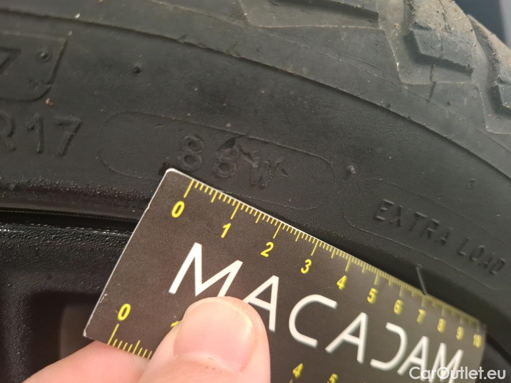  Mini  Cooper MINI Mini 5p Berline  Finition JCW 136 ch BVA7 #25