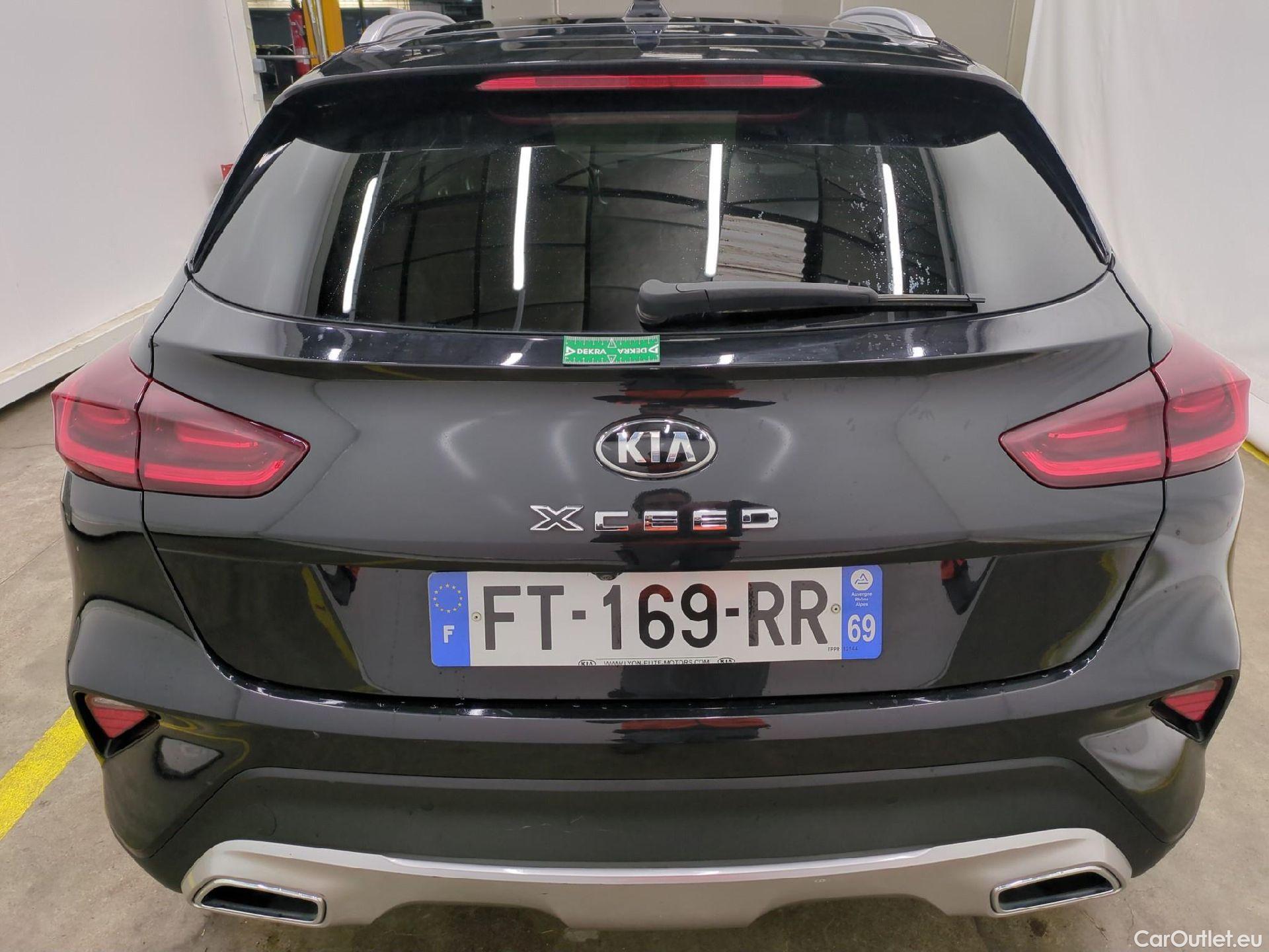  KIA  XCeed KIA  / 2019 / 5P / Crossover 1.6 CRDI 136 ISG LAUNCH EDITION #65