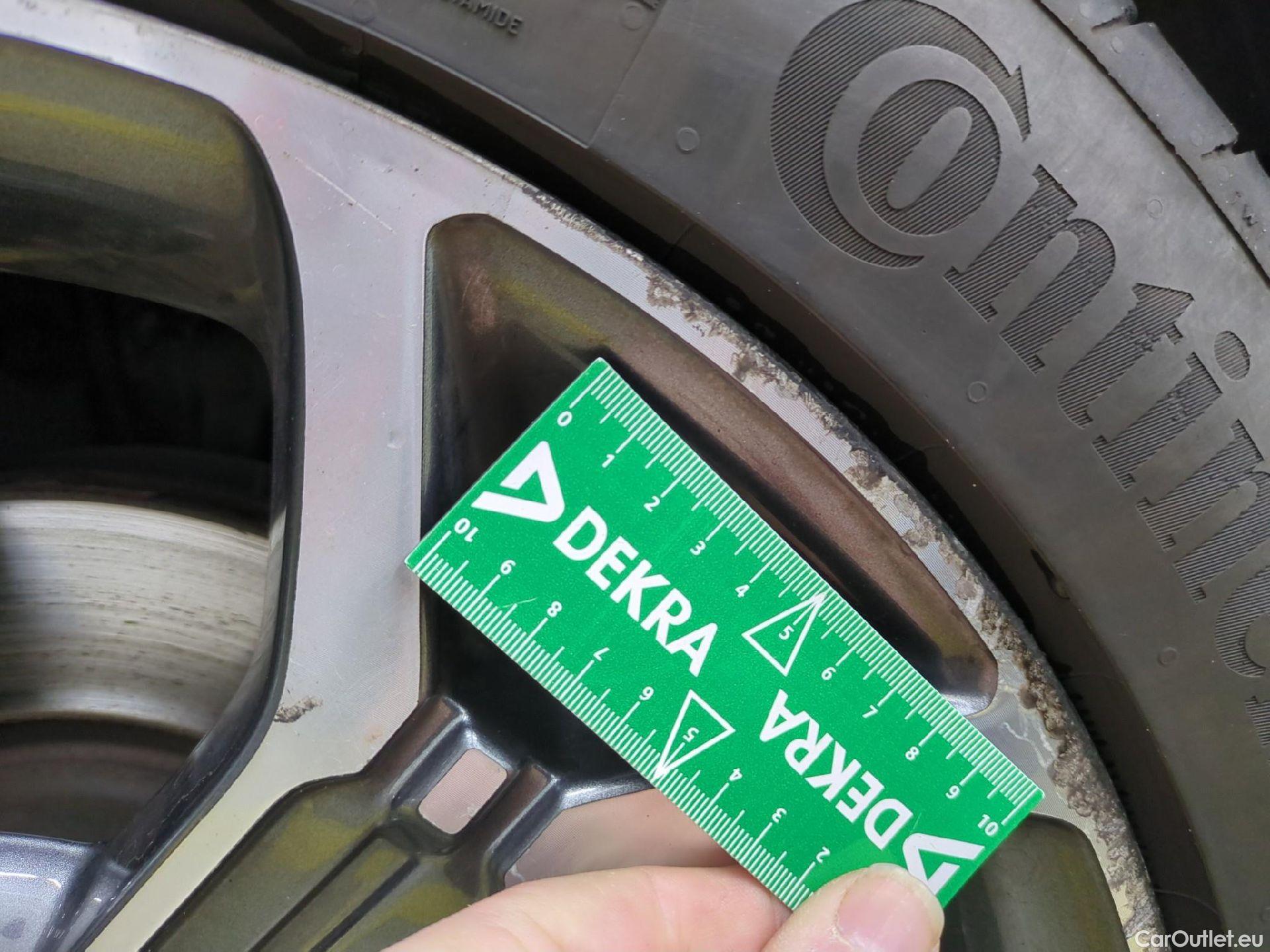  KIA  XCeed KIA  / 2019 / 5P / Crossover 1.6 CRDI 136 ISG LAUNCH EDITION #3