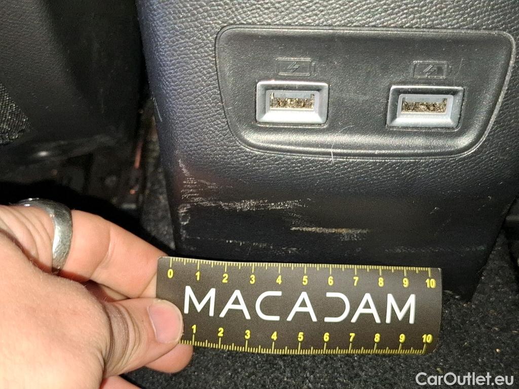  Peugeot  208  Allure Pack 1.2 PureTech 100CV BVA8 E6d #24