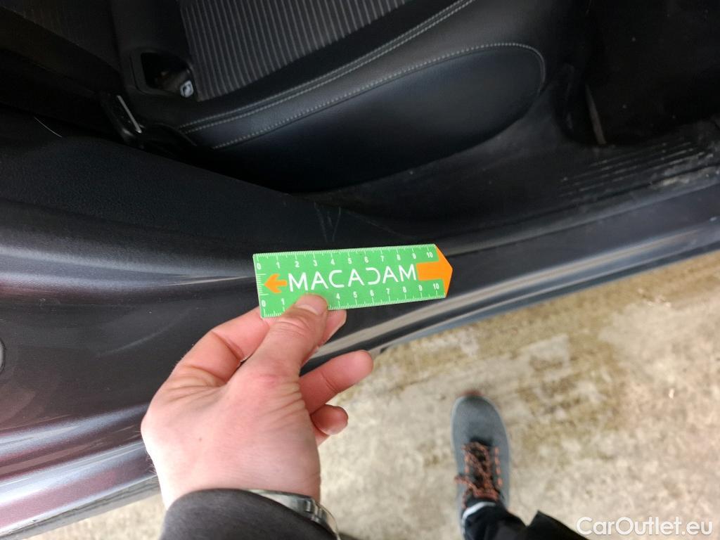  Mercedes  GLA MERCEDES-BENZ  / 2020 / 5P / SUV 1.3  200 BUSINESS LINE DCT #30