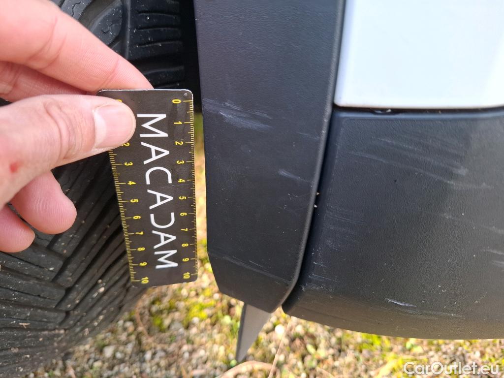  Peugeot  2008  Allure Business 1.5 HDi 110CV BVM6 E6d #9