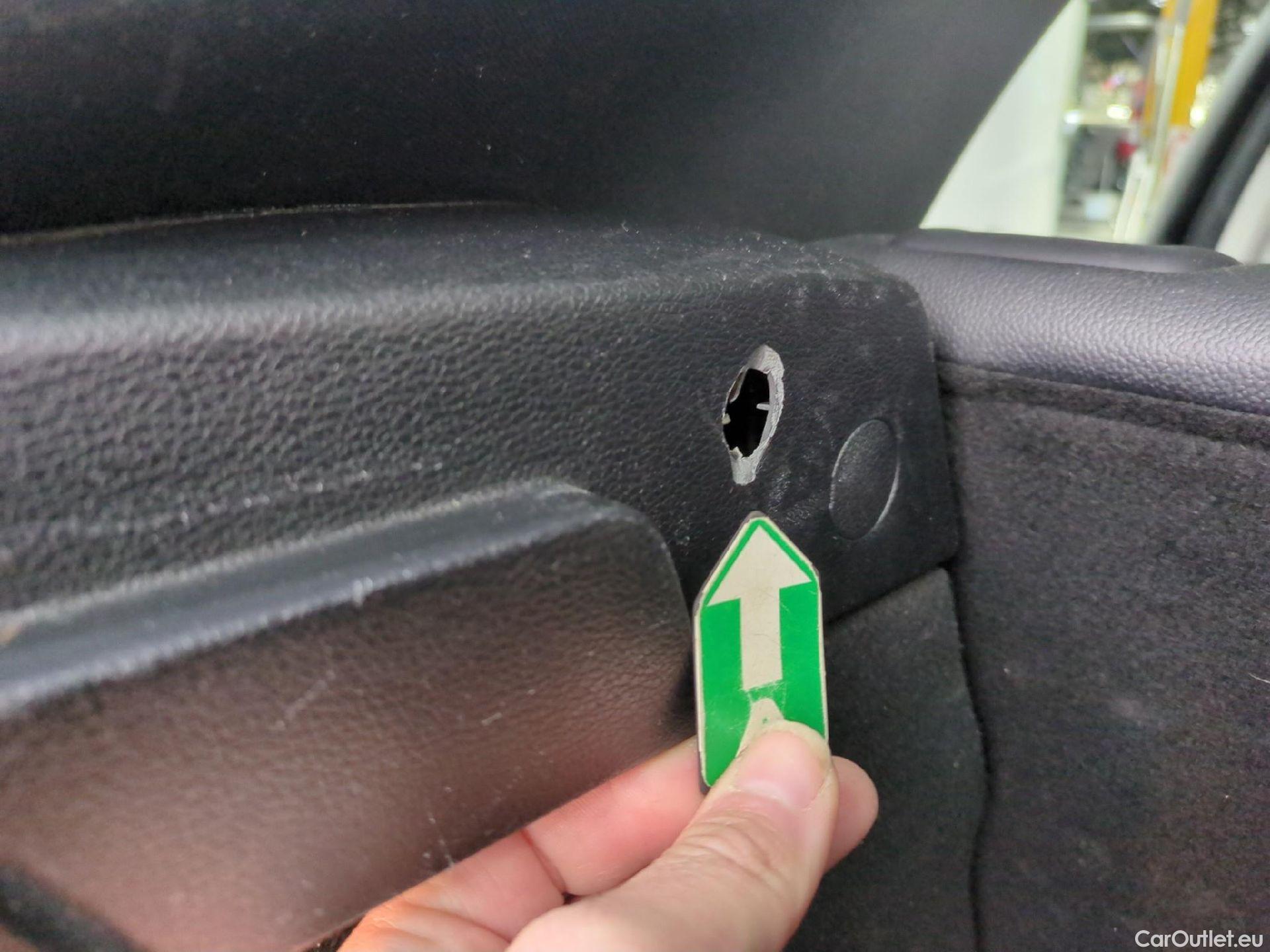  KIA  XCeed KIA  / 2019 / 5P / Crossover 1.6 CRDI 136 ISG LAUNCH EDITION #15