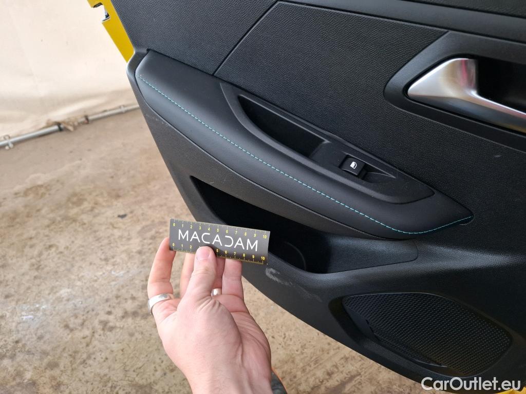  Peugeot  208  Allure Pack 1.2 PureTech 100CV BVA8 E6d #19