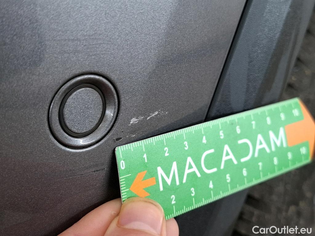  Mercedes  GLA MERCEDES-BENZ  / 2020 / 5P / SUV 1.3  200 BUSINESS LINE DCT #22