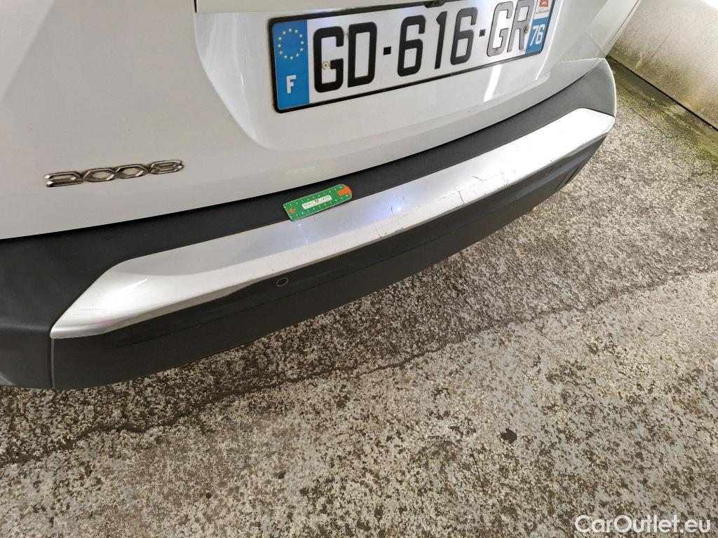  Peugeot  2008  Allure Pack 1.5 HDi 130CV BVA8 E6d #19