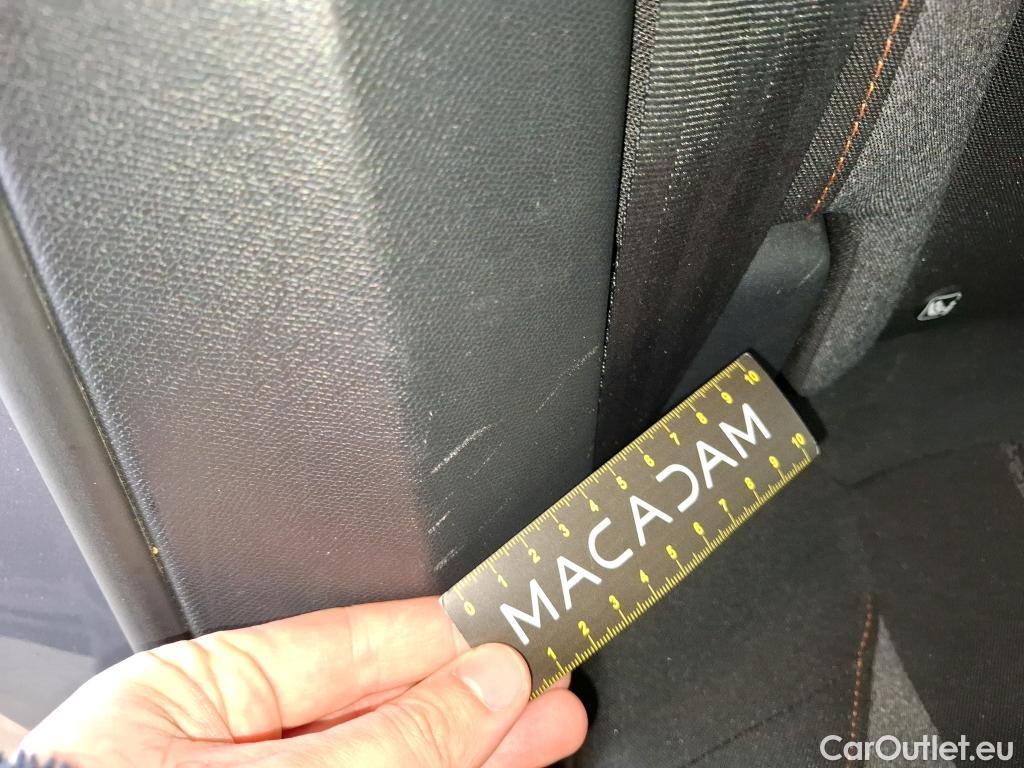  Peugeot  3008  Active Business 1.2 PureTech 130CV BVA8 E6d #18