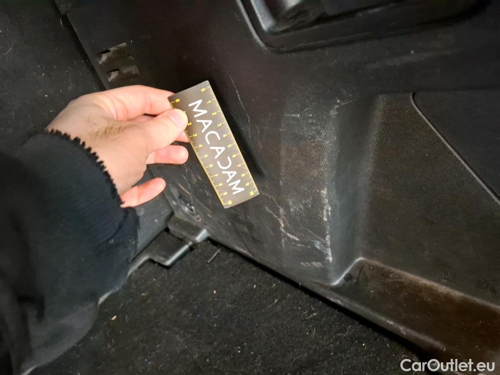  Peugeot  3008  Active Business 1.2 PureTech 130CV BVA8 E6d #20