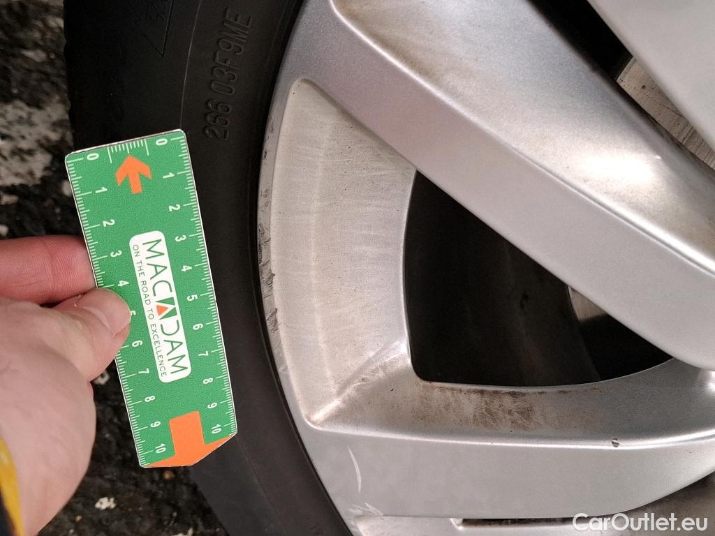  Peugeot  308 PEUGEOT  / 2017 / 5P / Berline BlueHDi 130 EAT6 S&S ACTIVE BUSINESS #14