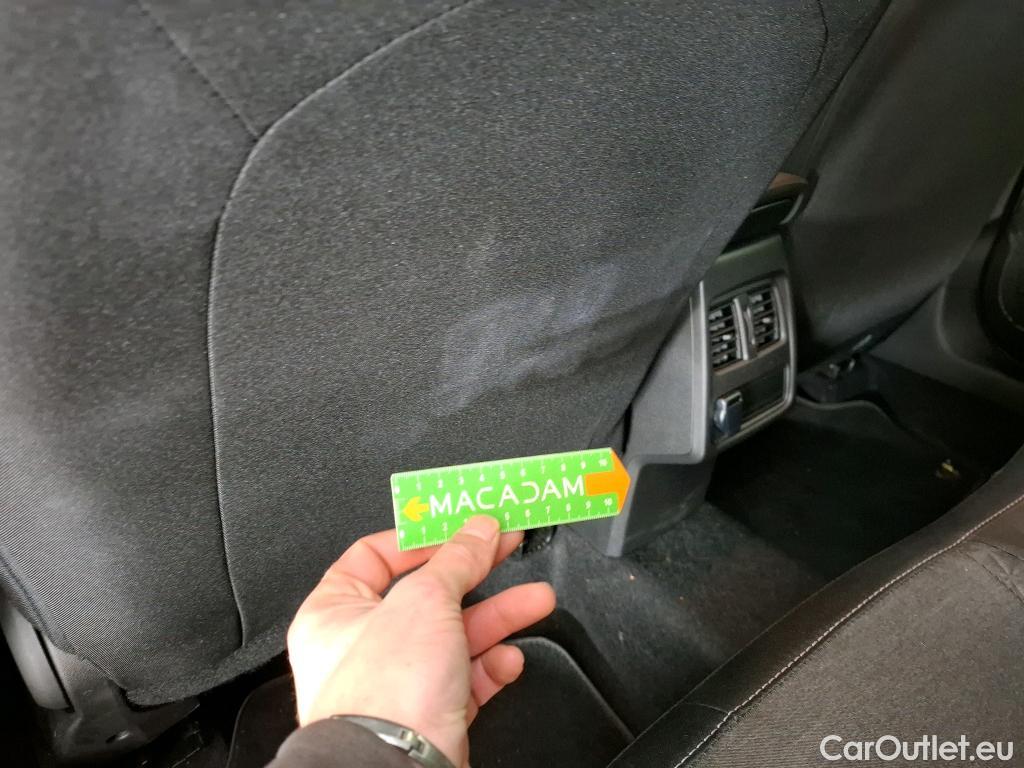  Renault  Captur  II Evolution 1.6 E-TECH Hybrid 145CV BVA6 E6d #3