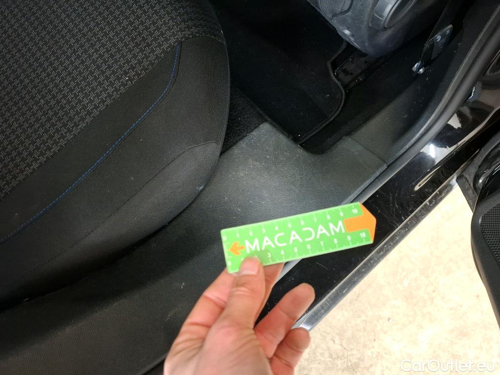  Peugeot  308  Style 1.5 HDi 130CV BVA8 E6d #50