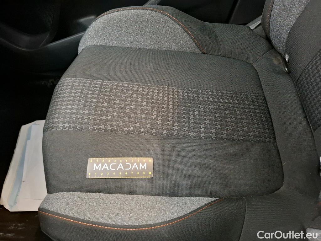  Peugeot  3008  Active Business 1.2 PureTech 130CV BVA8 E6d #34