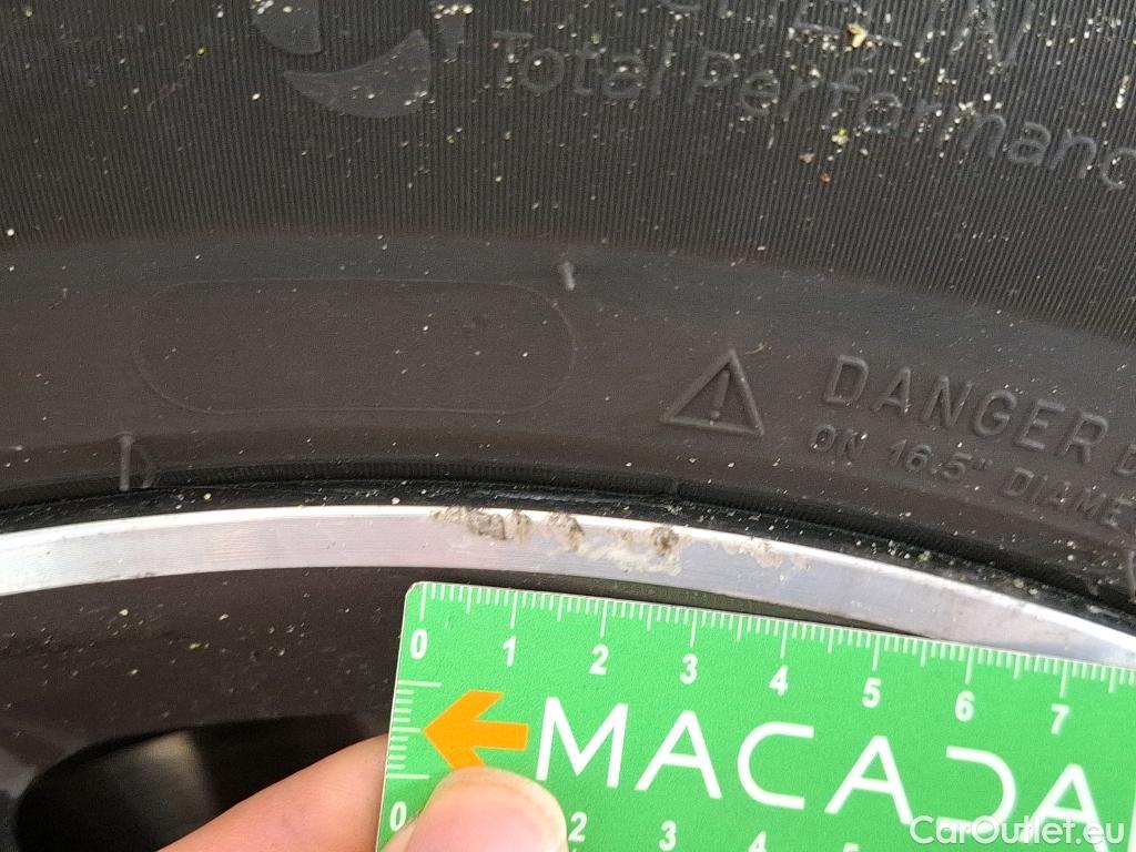  Peugeot  308  Style 1.5 HDi 130CV BVA8 E6d #43