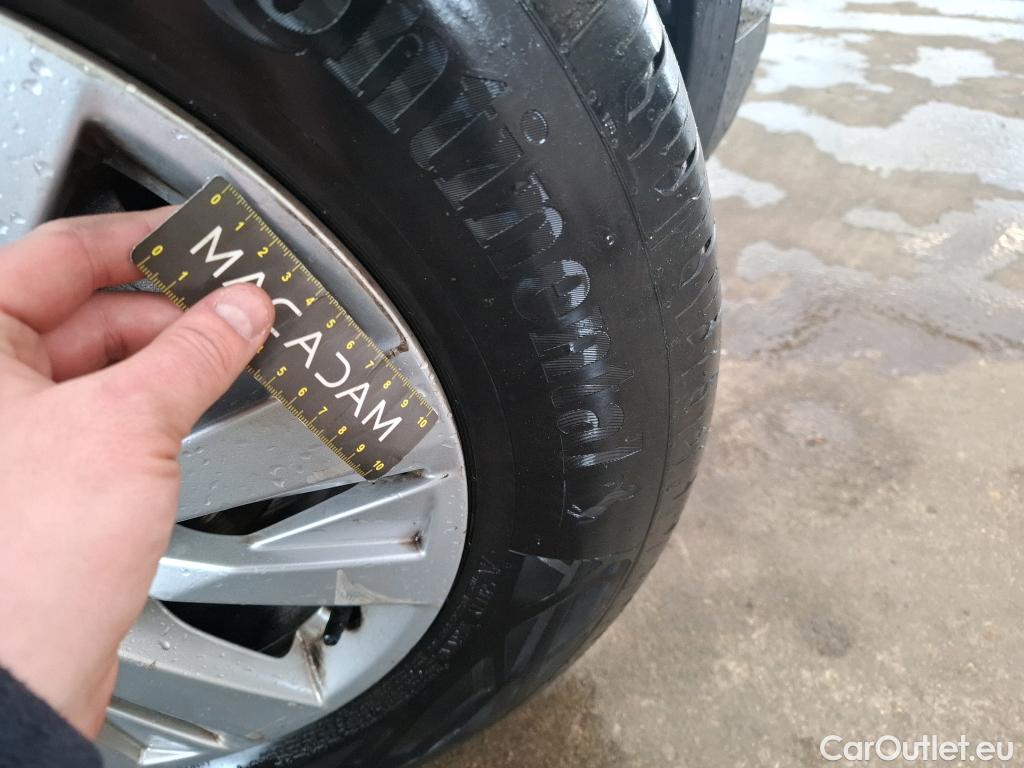  Peugeot  5008  Active Pack 1.5 HDi 130CV BVA8 7 Sieges E6d #13