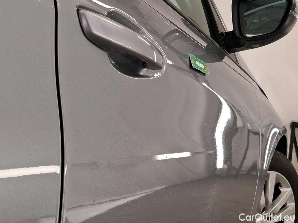  Peugeot  308 PEUGEOT  / 2017 / 5P / Berline BlueHDi 130 EAT6 S&S ACTIVE BUSINESS #4