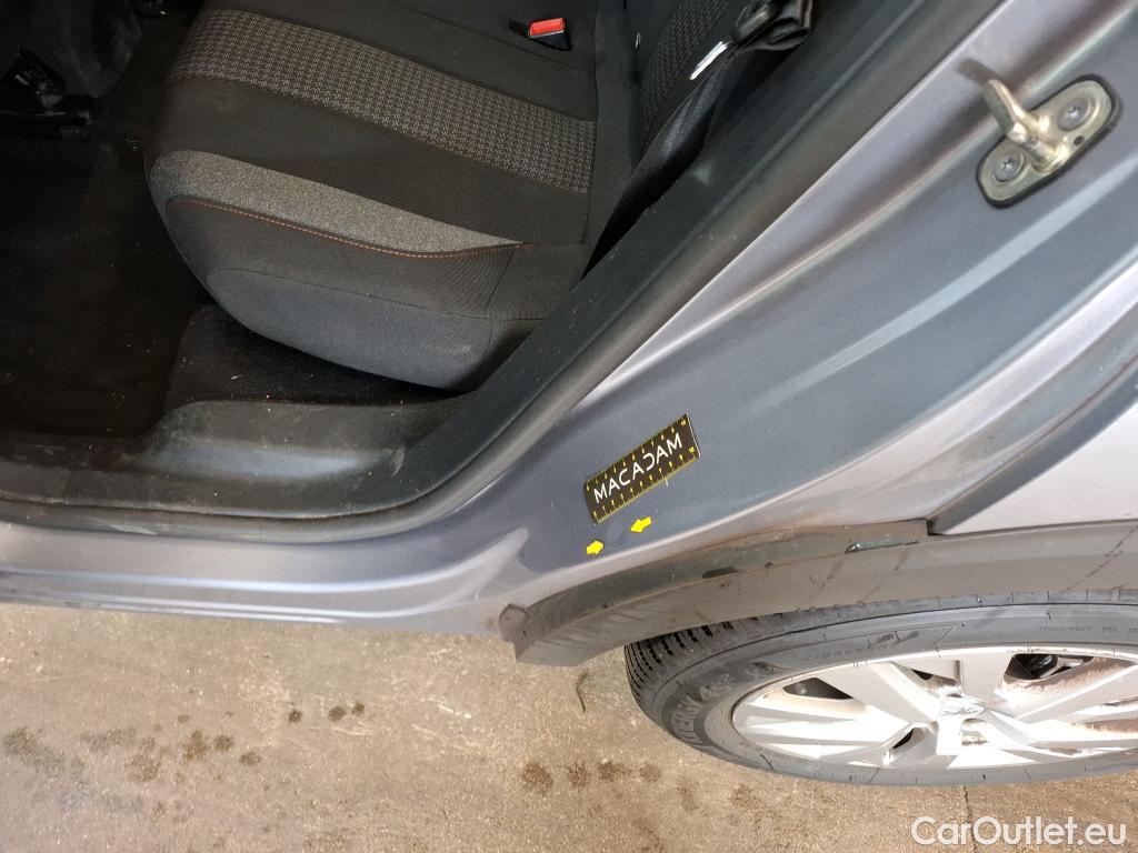  Peugeot  3008  Active Business 1.2 PureTech 130CV BVA8 E6d #30