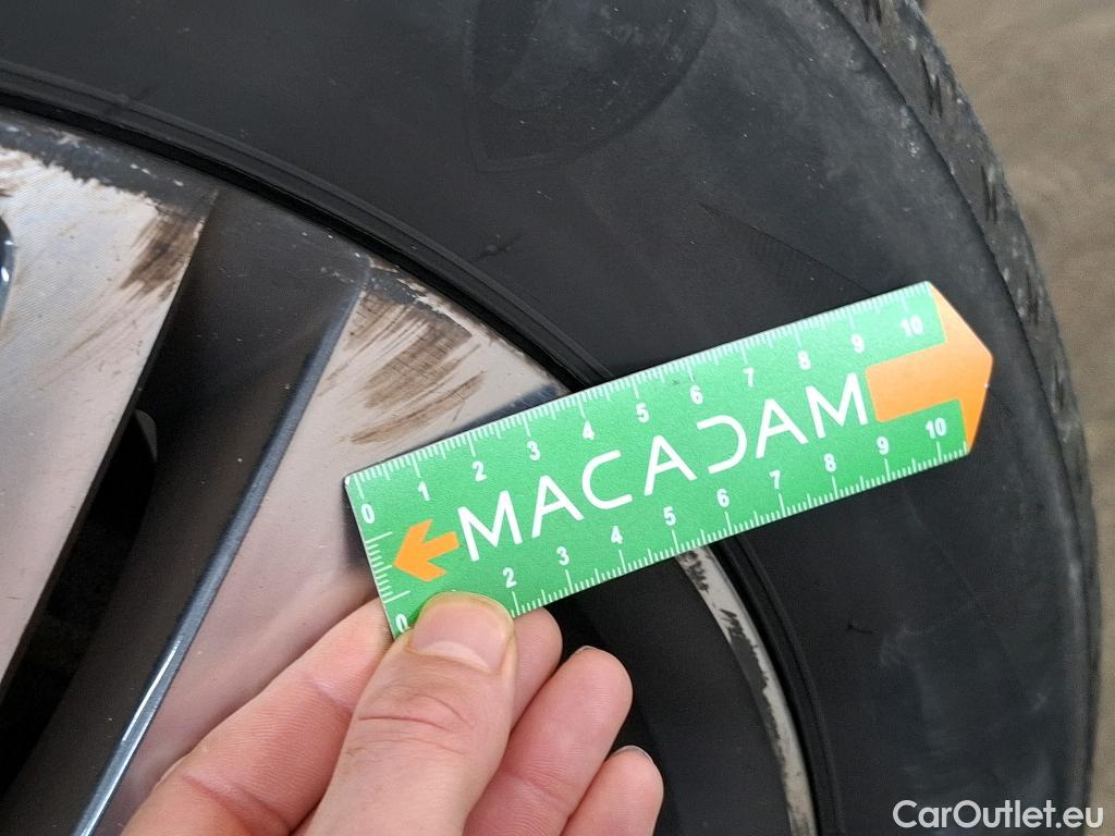  Peugeot  5008  Allure Pack 1.5 HDi 130CV BVA8 7 Sieges E6d #53