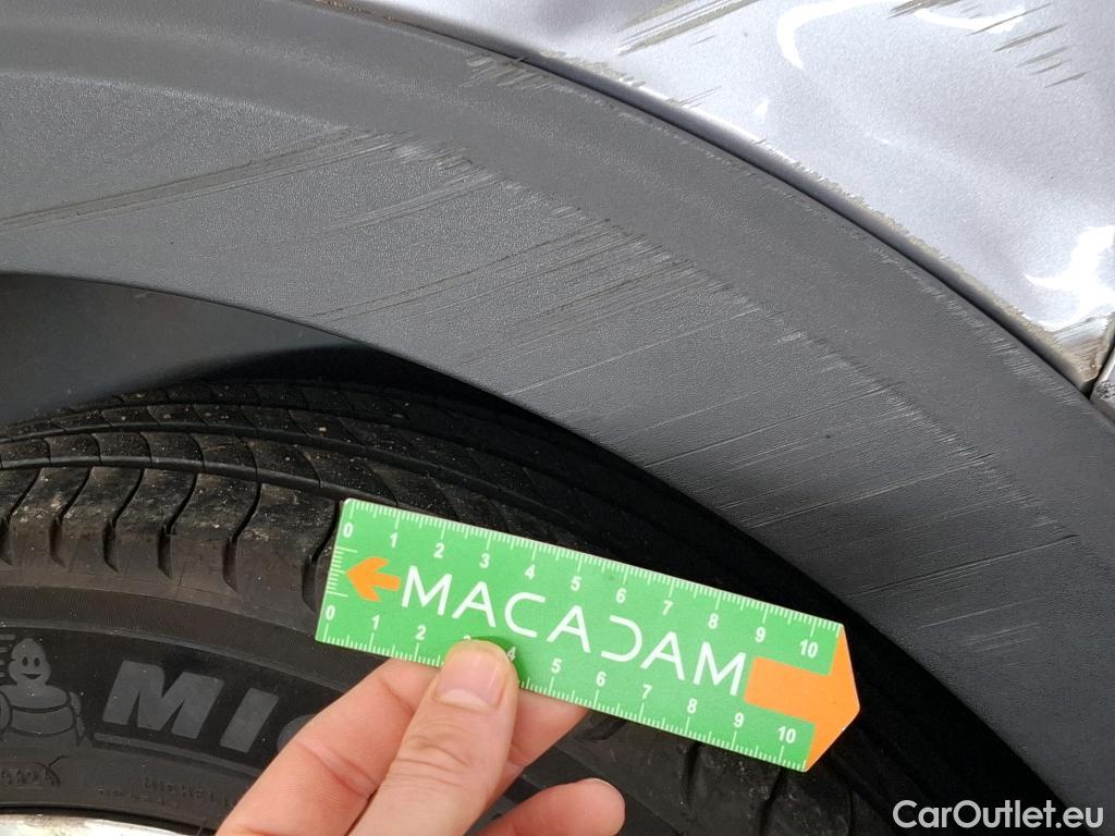  Peugeot  5008  Allure Pack 1.5 HDi 130CV BVA8 7 Sieges E6d #33