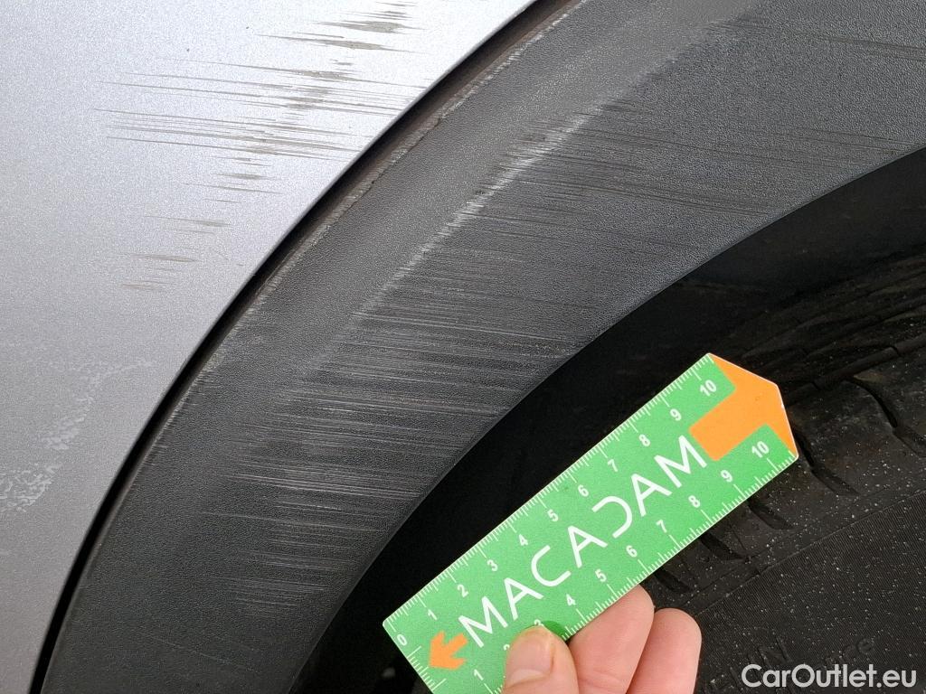  Peugeot  5008  Allure Pack 1.5 HDi 130CV BVA8 7 Sieges E6d #35