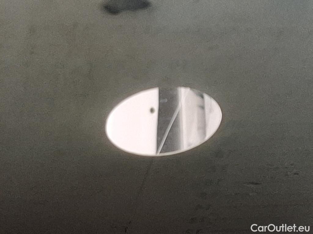  Peugeot  3008 PEUGEOT  / 2020 / 5P / SUV 1.6 HYBRID 225 E-EAT8 GT Pack #4