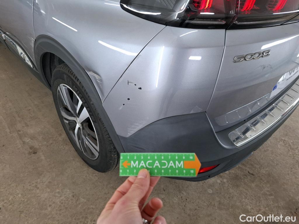  Peugeot  5008  Allure Pack 1.5 HDi 130CV BVA8 7 Sieges E6d #39