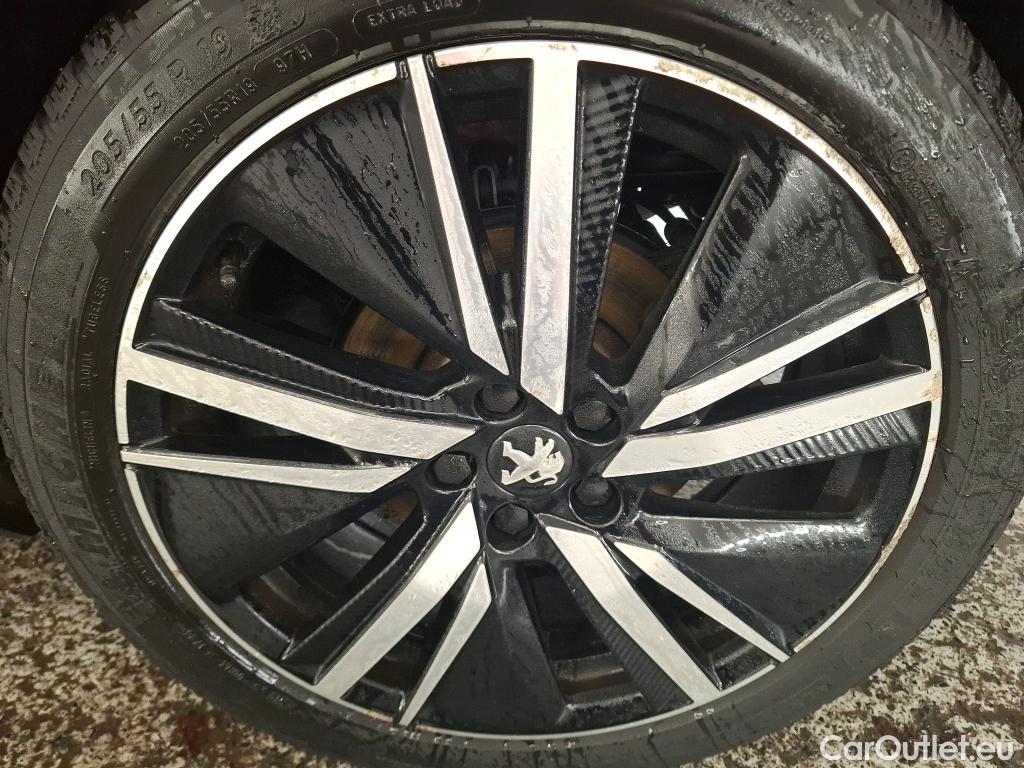  Peugeot  3008 PEUGEOT  / 2020 / 5P / SUV 1.6 HYBRID 225 E-EAT8 GT Pack #20