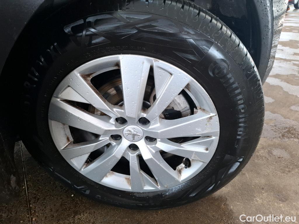  Peugeot  5008  Active Pack 1.5 HDi 130CV BVA8 7 Sieges E6d #10