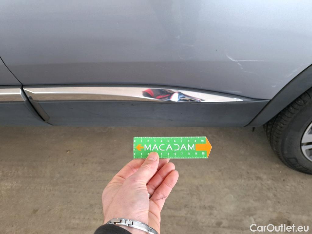  Peugeot  5008  Allure Pack 1.5 HDi 130CV BVA8 7 Sieges E6d #21